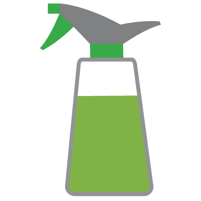 緑の洗剤のスプレーボトル
